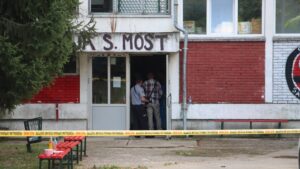 Zbog trostrukog ubistva u Sanskom Mostu: U FBiH danas Dan žalosti
