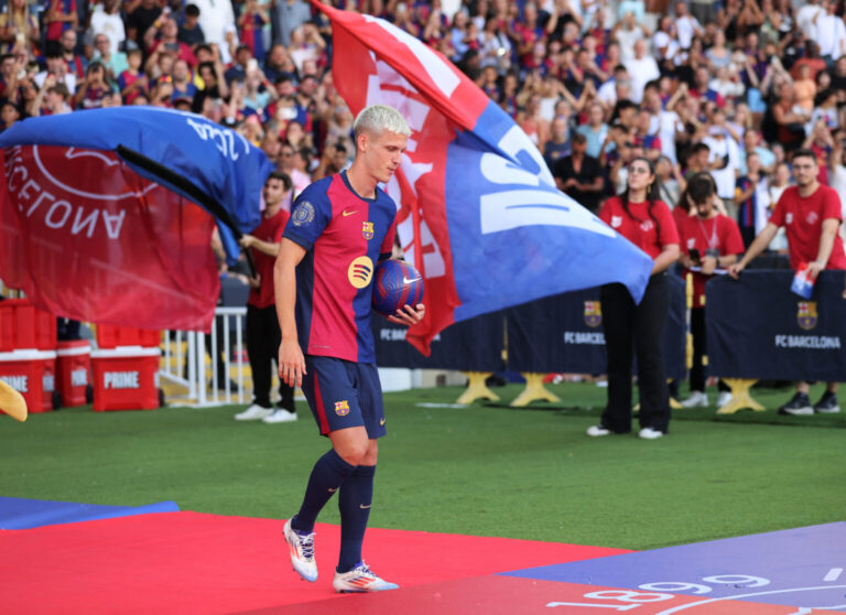 Olmo ostaje u Barceloni! Laporta je prodao ispod cijene sve ulaznice za VIP ložu za narednih 20 godina