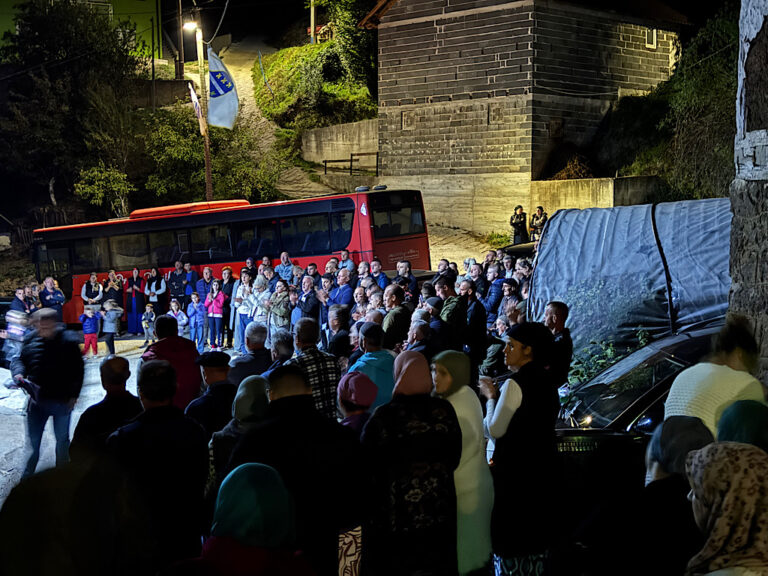 Fascinantni skupovi Snage naroda u MZ Jastrebac i Bistrica: Vrijeme je za nove, moderne, politike!