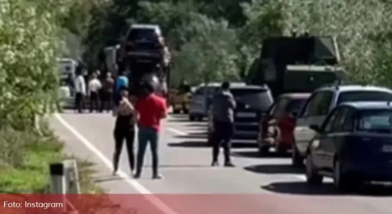 Teška saobraćajna nesreća: Dvije osobe poginule, saobraćaj obustavljen!