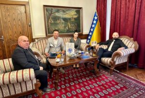 FK Sarajevo i FK Željzničar u posjeti ministru Isaku
