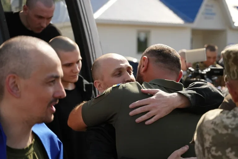 Ukrajina i Rusija razmijenile ratne zarobljenike, svaka strana oslobodila 103 osobe
