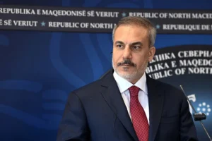 Fidan upozorio da Hezbolah i Iran sada moraju odgovoriti Izraelu