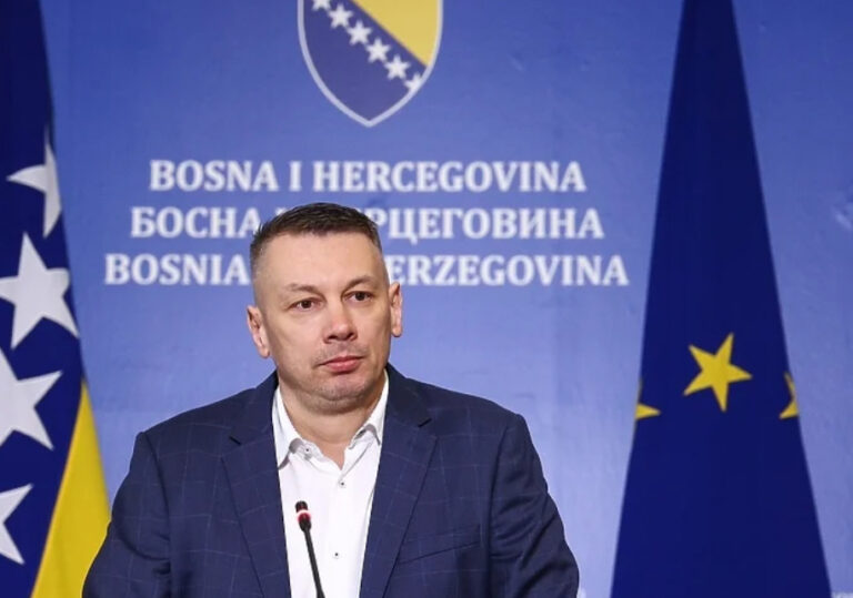 Nešić stranačkim pristalicama iz Višegrada obećavao posao u državnoj službi ako dobiju izbore