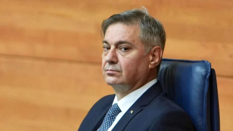Zvizdić: Obustaviti prodaju zgrade BHRT-a i pronaći održivo rješenje za finansiranje javnog servisa