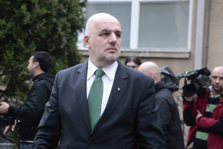 Suđenje Amiru Zukiću i ostalima: Tužilaštvo predložilo desetine materijalnih dokaza