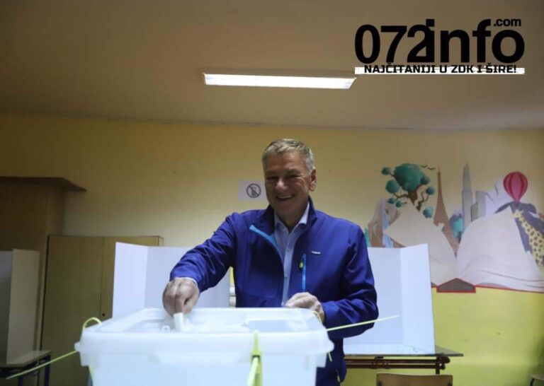 TREĆA POBJEDA: Fuad Kasumović ponovo izabran za gradonačelnika Zenice