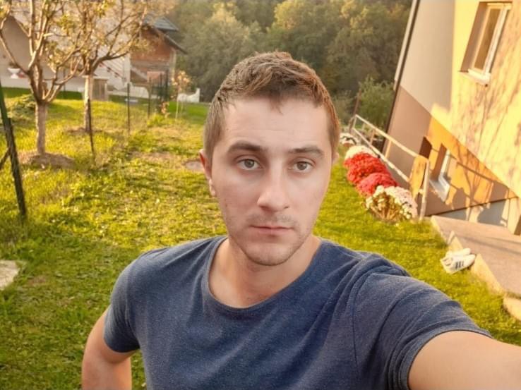 BUDIMO HUMANI: Pomozimo Enijadu iz Kaknja