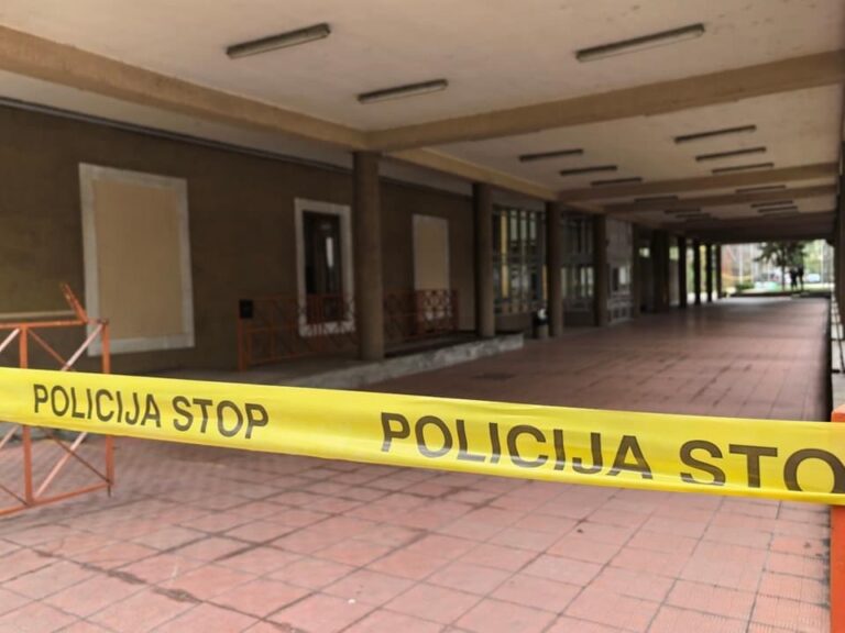 Službenici kriminalističke policije lišili slobode lice B.F. iz Zenice zbog lažne dojave o postavljenoj bombi u zgradi škole  