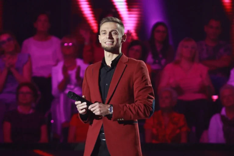 Šta ovo bi? Žiri se “topio“ zbog kandidata iz Maglaja: “Obasjalo nas je sunce, ti si dečko melem“