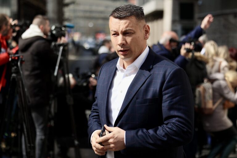 Muškarac koji je učestvovao u incidentu sa Nešićevom pratnjom: Psovali su mi rahmetli babu i balijsku majku