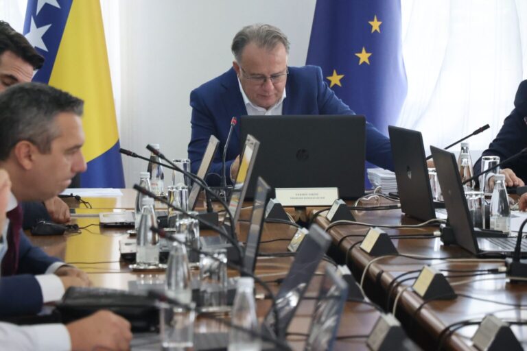 Vlada FBiH će na telefonskoj sjednici proglasiti dan žalosti za sutra