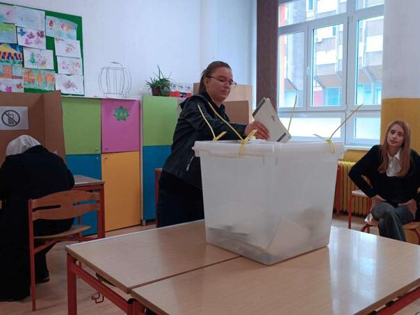 Zenički GiK traži dozvolu CIK-a za ponovno brojanje s 12 biračkih mjesta za gradonačelnika