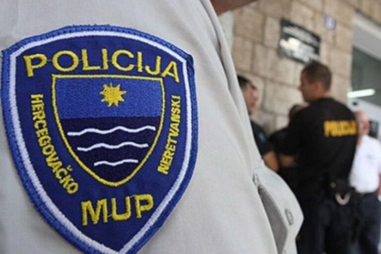 Dvojac uzgajao indijsku konoplju u kantama