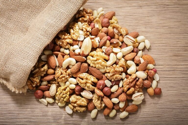 Sačuvajte orašaste plodove svježim i ukusnim: Praktični savjeti za pravilno skladištenje