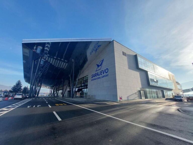 Dojavljena bomba na Sarajevskom aerodromu, evakuisani putnici