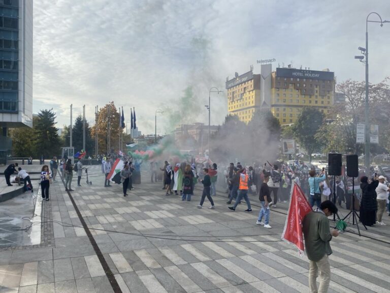 U Sarajevu održana protestna šetnja u znak podrške palestinskom narodu