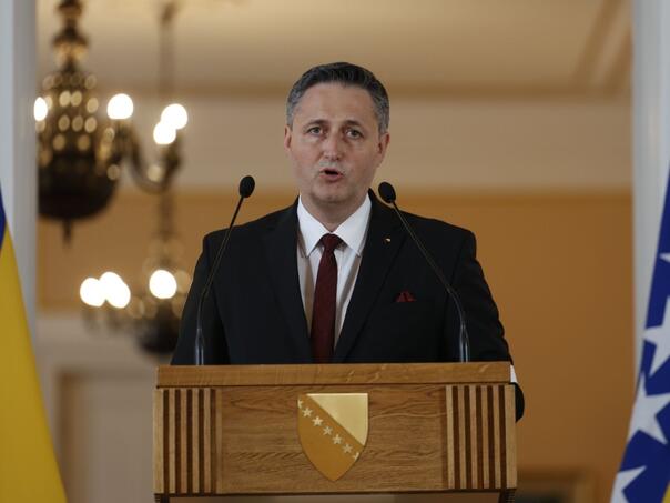 Bećirović uputio saučešće povodom katastrofalnih poplava u Španiji