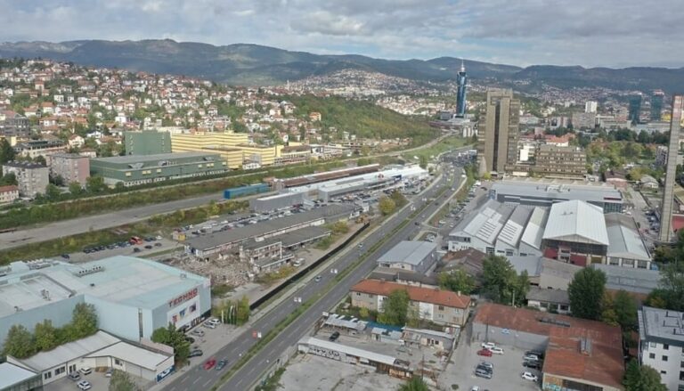 Počinje izgradnja novog stambeno-poslovnog kompleksa u Sarajevu, već se ruše stari objekti