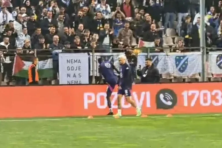 Antonio Rüdiger ćaskao s bh. navijačima, jednog od njih je i obradovao poklonom