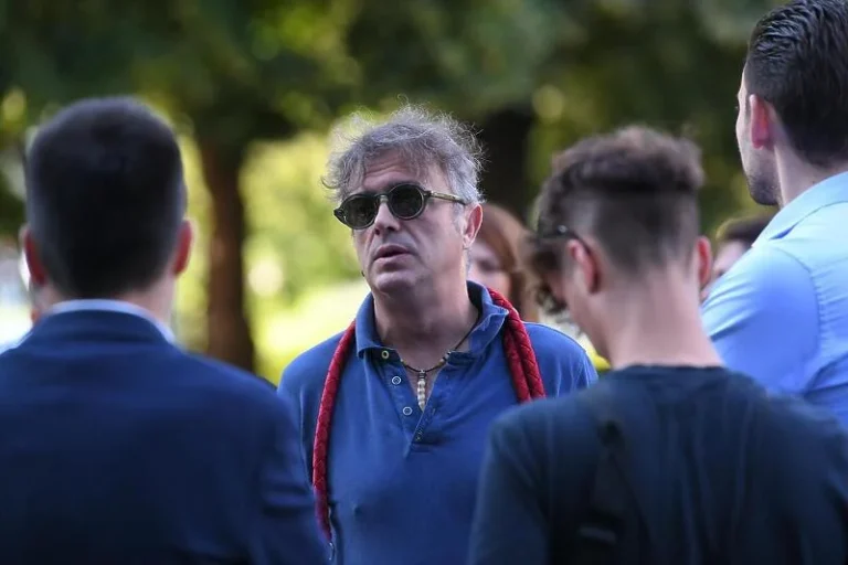 Sergej Trifunović se našalio nakon drame sa suprugom, podijelio fotografiju Harisa Džinovića s natpisom