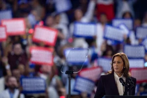 Kamala Harris pred kraj kampanje značajno promijenila pristup, ali ostaje bez vremena