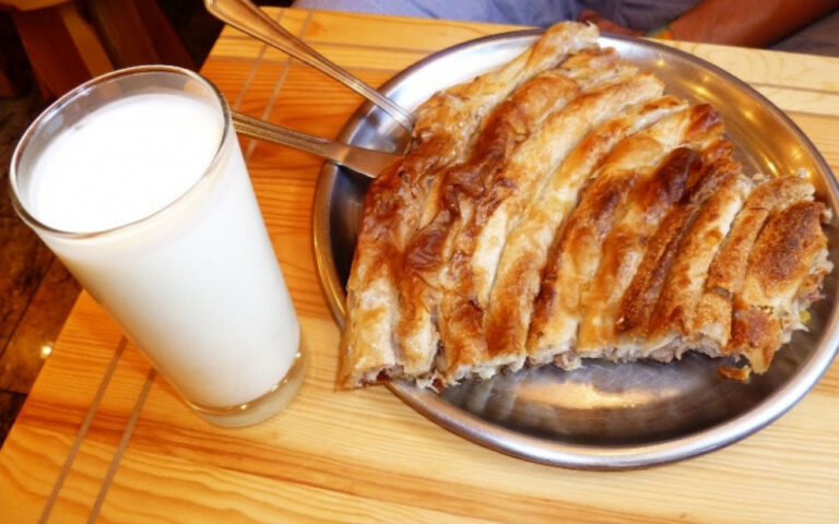 Porcija bureka 5 KM: Ugostitelji FBiH tvrde da je ovo tek početak poskupljenjima