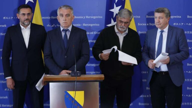 REAKCIJE | SDA odgovorila na optužbe NiP-a da ruše državu: “Nebuloze s pečatom kliničke slike duboke psihopatologije”