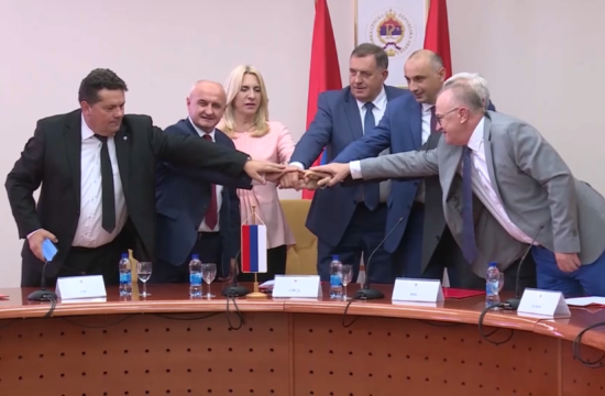 Novi “preletači” u NSRS: Da li se sprema “sječa” kadrova i rekonstrukcija Vlade RS?