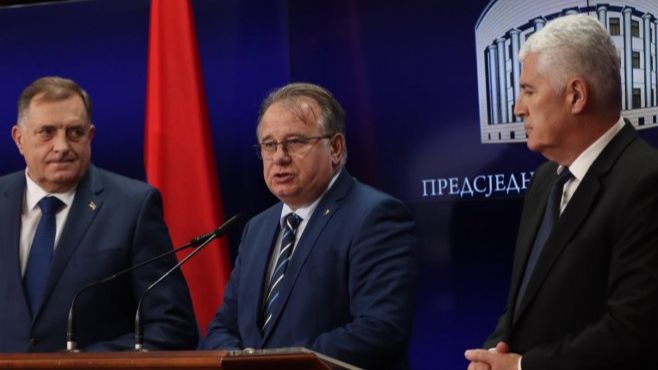 SLOGA? | Nikšić: Dogovorili smo put za rješavanje otvorenih pitanja vezano za obaveze na evropskom putu