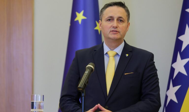 SLOBODNI? | Denis Bećirović: Trebamo biti ponosni jer smo sljedbenici slobodarskih vrijednosti