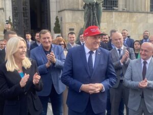 Dodik sa saradnicima u Banjoj Luci proslavio pobjedu Donalda Trumpa na američkim izborima