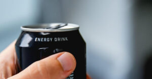 Iz BiH dolazi potresna priča: Djevojčica zamalo izgubila život zbog energetskih pića