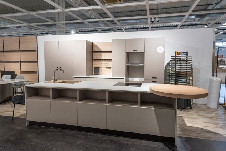 Poznati salon namještaja zatvorio vrata: Platila kaparu, a kuhinje nema