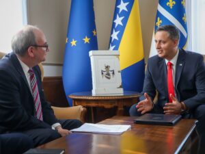 Bećirović razgovarao s ambasadorom Republike Sjeverne Makedonije u BiH Jakupom Redžepijem