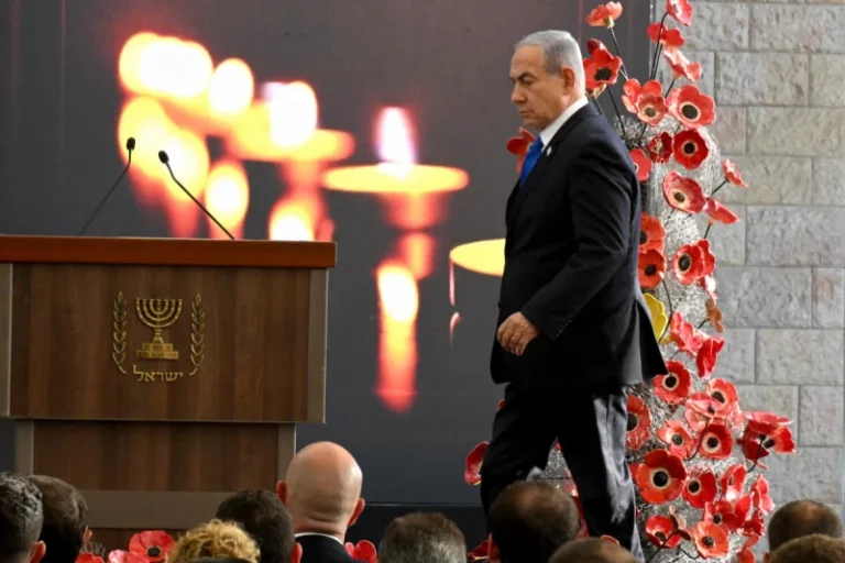 Netanyahu od napada na njegovu kuću radi iz “osiguranog podruma” u Jeruzalemu