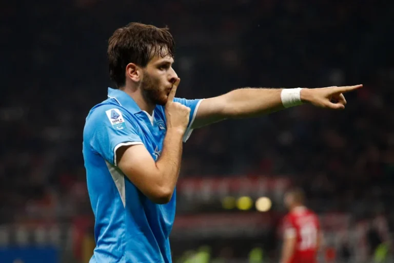 Kvaratskhelia se nudi Barceloni, ali lider španskog prvenstva ga ne želi