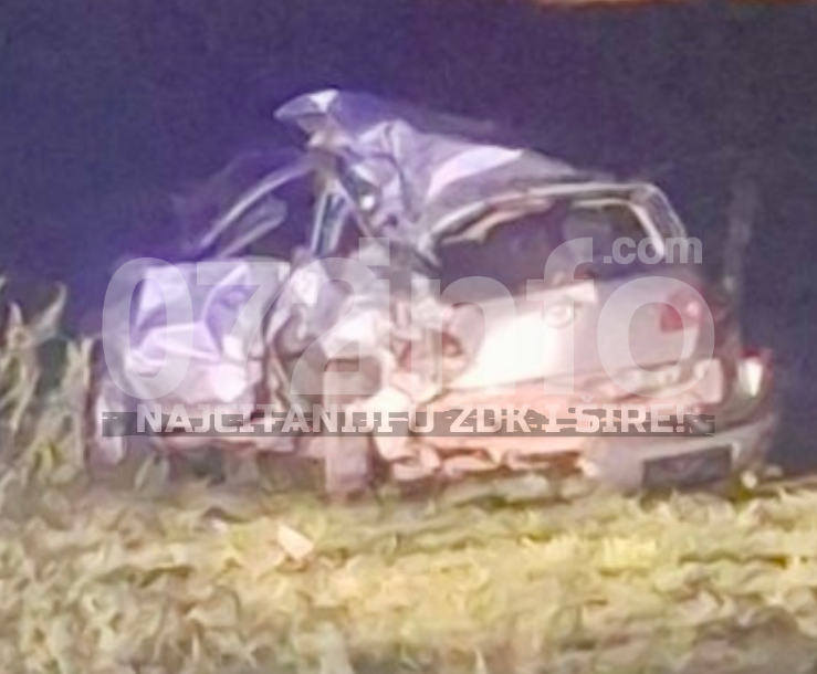 Stravične scene s mjesta nesreće kod Nemile: Sudar kamiona i automobila, smrskano vozilo (FOTO)
