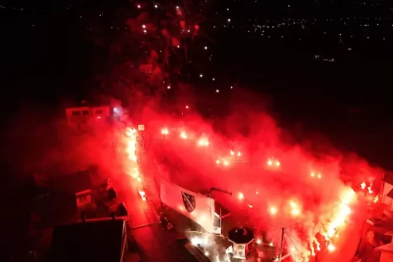 BH Fanaticosi priredili sjajnu bakljadu povodom Dana državnosti BiH