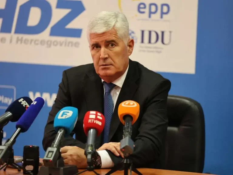 TUGA | Kad god krenemo jako dobro, neko se potrudi izmaknuti nam stolicu