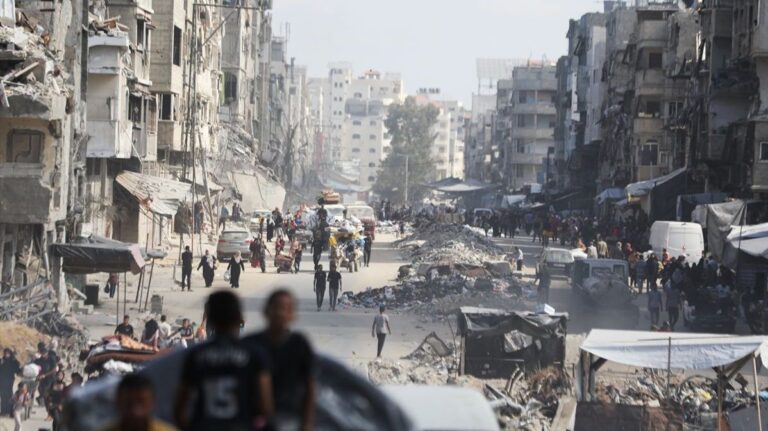 PORAZ ČOVJEČANSTVA | U izraelskim napadima na Pojas Gaze ubijeno 43.665 Palestinaca