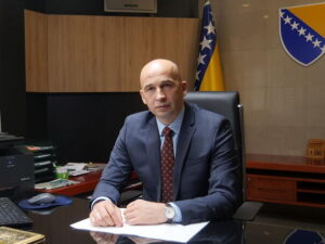 Kasumovićev BHI-KF, SDP, Snaga naroda i Naša stranka protiv razvoja Kantonalne bolnice Zenica