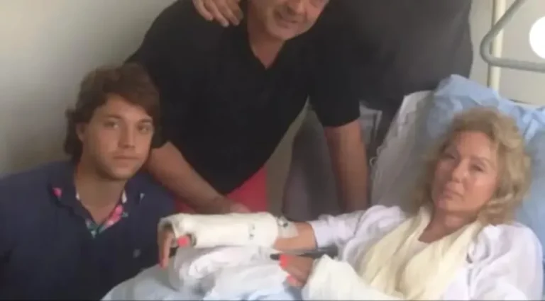 Lepa Brena puštena iz bolnice, otkrivamo šta će biti sa najvećom balkanskom divom