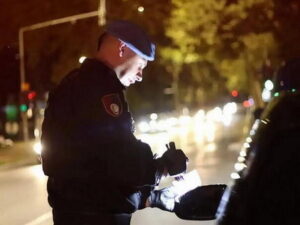 U BiH oduzet automobil, imao 177.590 KM neplaćenih kazni