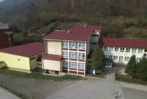 SLUČAJ U NEMILI | Nastavnica napala djevojčicu u školu: Roditelji došli da se žale, pa na kraju ismijani