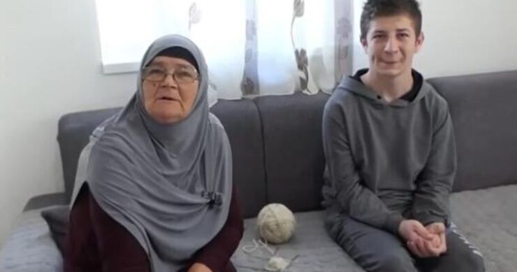 “KAD JE UMRLA KĆERKA ZET MI OSTAVIO TROJE DJECE I OTIŠAO KOD KOMŠINICE” Nana Hajrija se stara o unučadi koju njihov otac ne želi da vidi