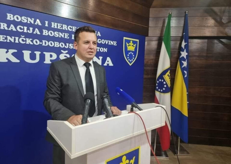 Na inicijativu Alena Kapkovića, usvojena inicijativa za olakšicu taksista u ZDK!
