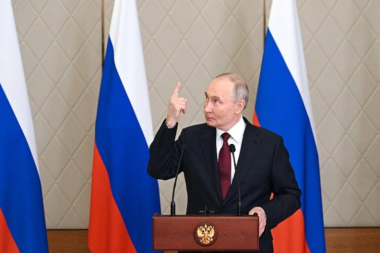 Vladimir Putin odobrio rekordni iznos za odbranu, izdvajat će se trećina budžeta Rusije