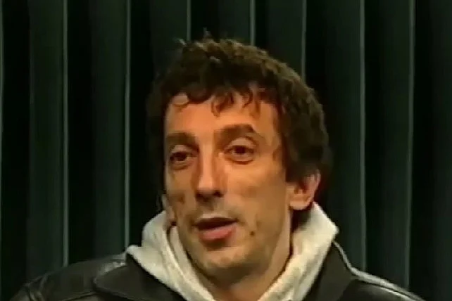 Kako je Admir Glamočak govorio o glumi pod opsadom: Danas kad vidim svijeće, mogu ih samo pojesti