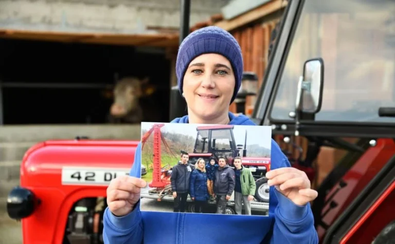NAŠA BIH | Asmira iz Bihaća širi porodičnu farmu i proizvodi mliječne proizvode